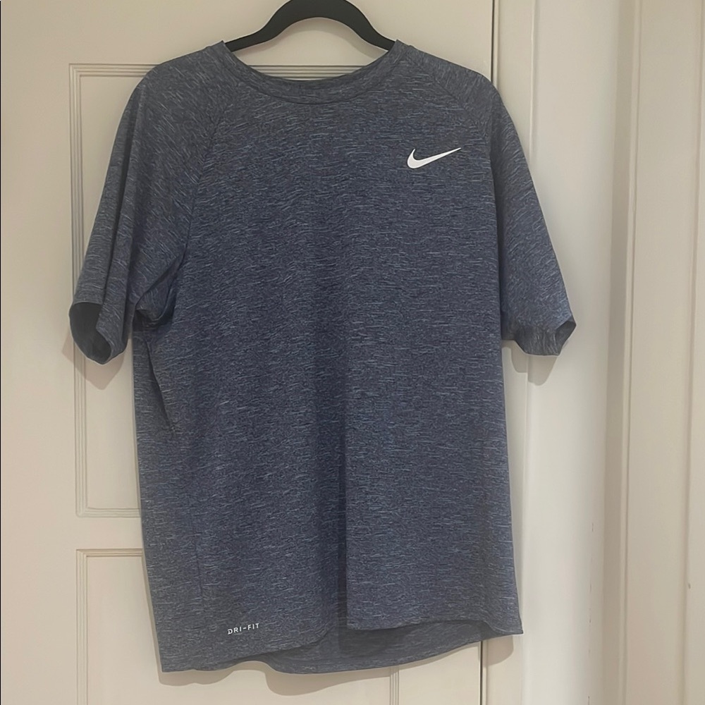 Nike Men's Blue T-Shirt